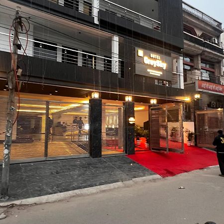 Hotel Grey Sky New Delhi Buitenkant foto
